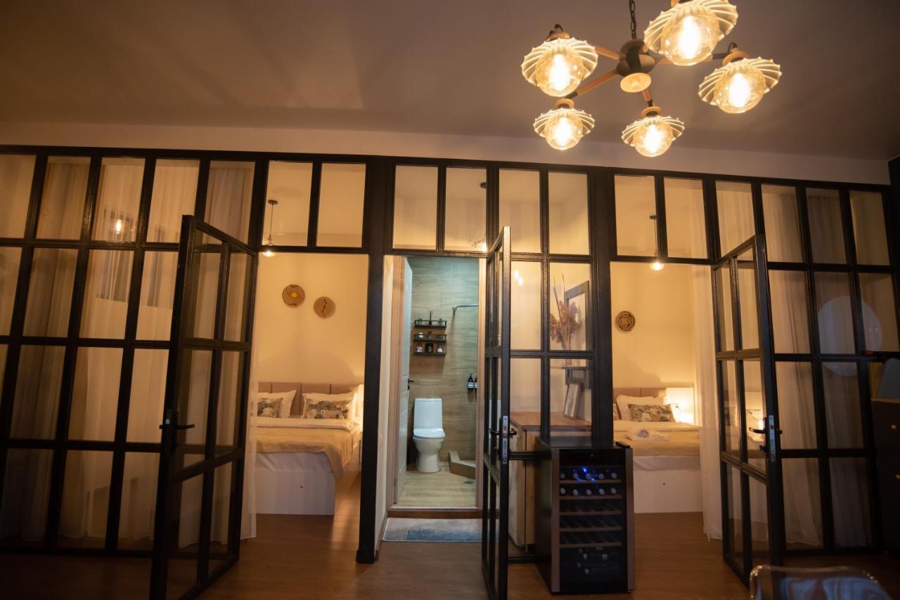 Luxury Apartment In Old Tbilisi With Terrace Exterior foto